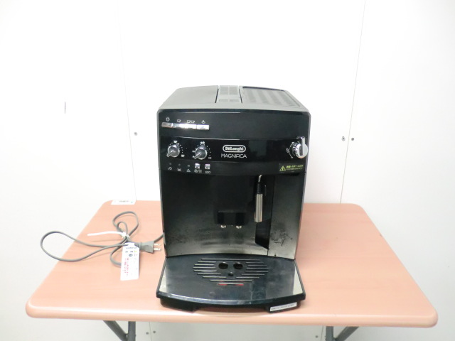 DeLonghi/マグフィニカ/ブラック/【中古】コーヒーマ