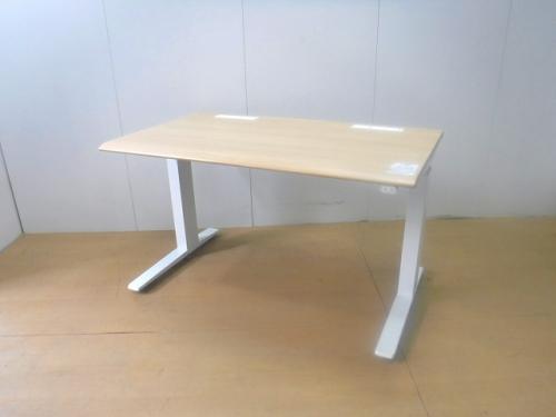 オカムラ / スイフト / 木目調 / 【中古】 昇降デスク/ 0015955-1