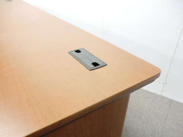オカムラ / DX-4 / 木目調 / 【中古】 役員デスク