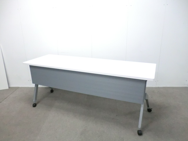 オカムラ / フラプター / ホワイト / 81F1AB MG99 【中古】 フォールディング