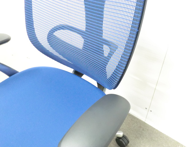 オカムラ / サブリナ / ブルー / C844BX FSY3 【中古】 OAチェア肘有