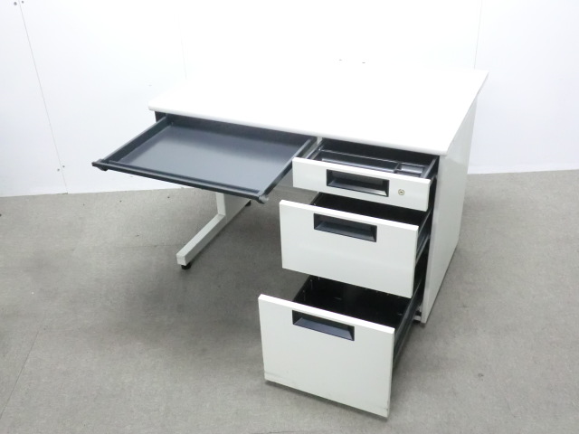 プラス/フラットライン/ ホワイト / SP-107D-3 WH 【中古】 片袖デスク