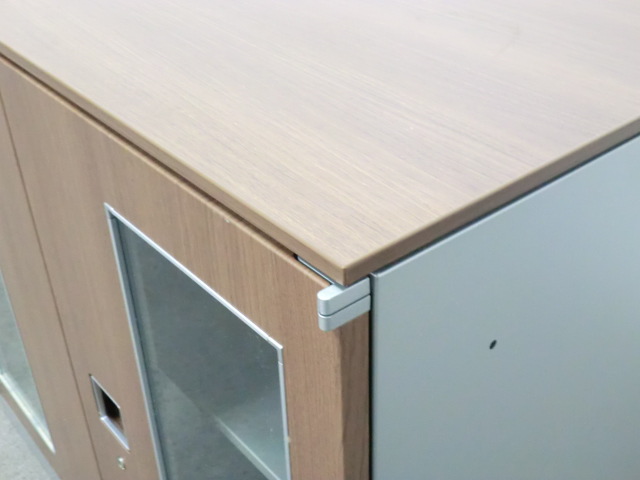 オカムラ / レクトライン / 木目調 / 4B361Y ZB43 【中古】 両開きキャビネット