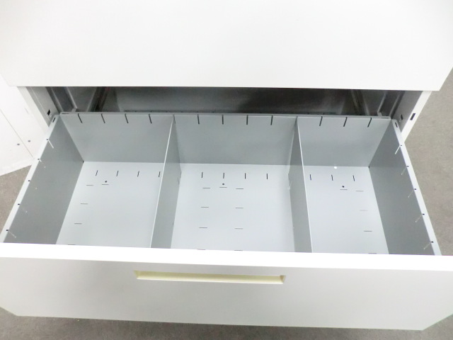 イナバ/リベスト / ホワイト / RV-L3-11-9045 R12931 【中古】 3段ラテラル