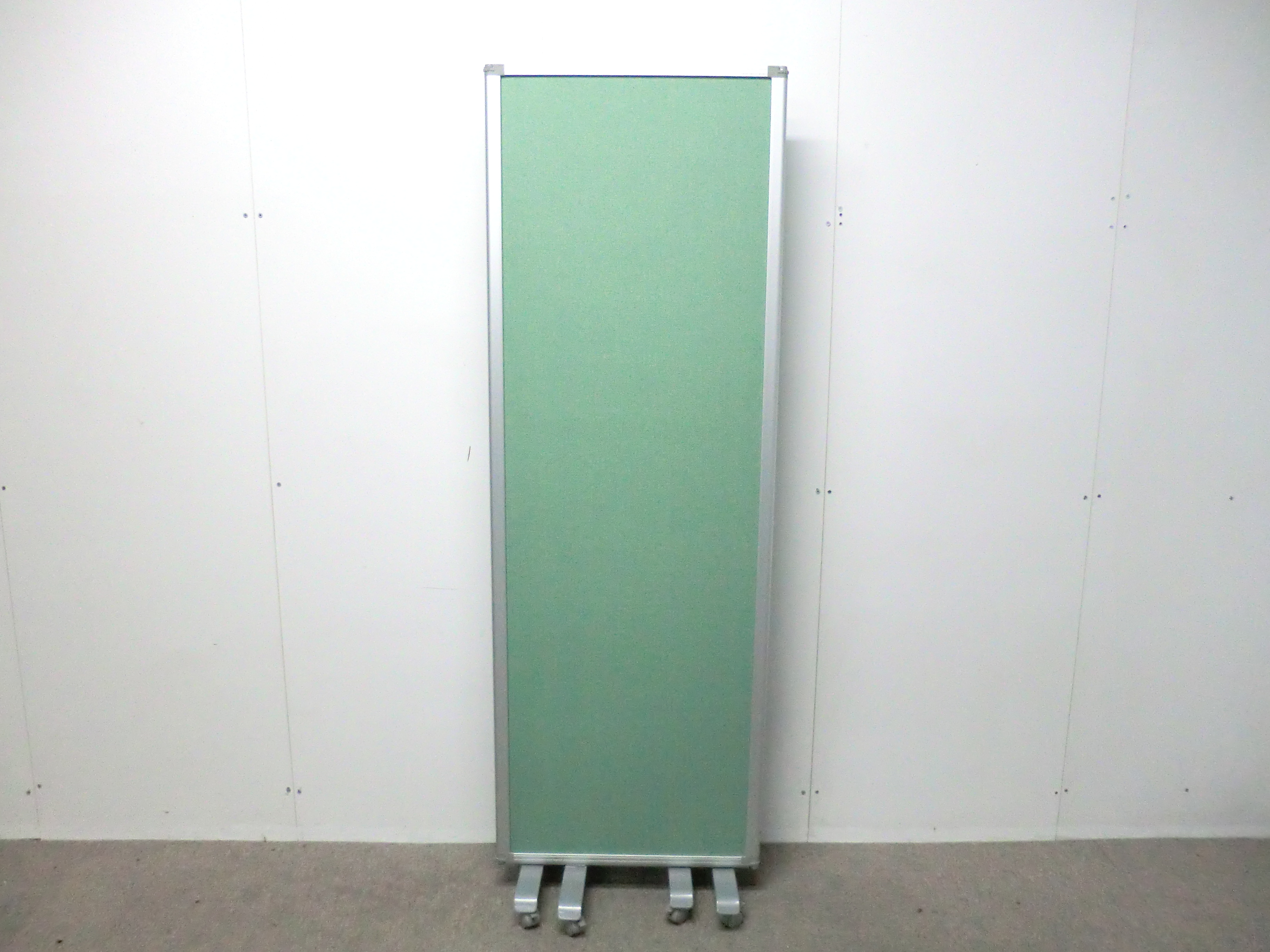 3連衝立 / グリーン 【中古】