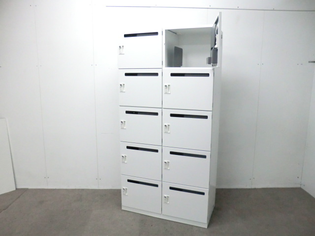 ウチダ / メールロッカー10人用 / ホワイト 【中古】