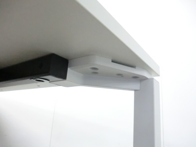 コクヨ/ワークフィット / ホワイト / SD-WFC1212SAAMAWNN 【中古】 OAデスク