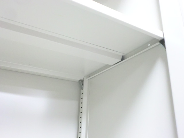 オカムラ/ニューグレー/42/上下連結書庫