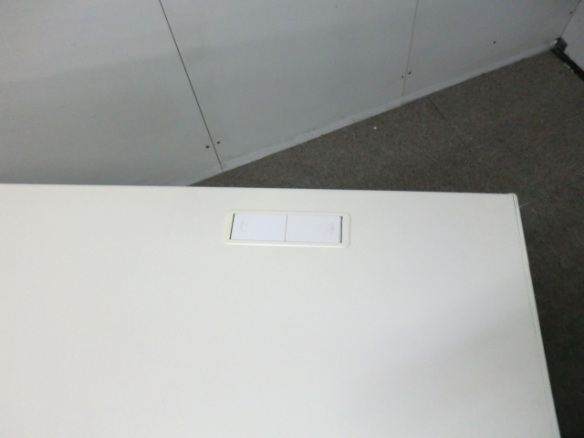 イトーキ / CZN / ホワイト / 【中古】 平デスク