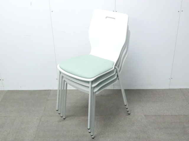 スタッキングチェア / ライトブルー / 【中古】 木製