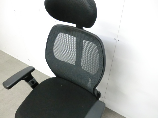 OAチェア肘有 / ブラック / 【中古】