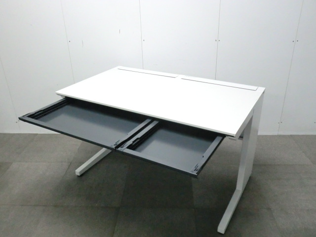 コクヨ / IS / ホワイト / SDT-IS127PAWN 【中古】 平デスク / 引出ブラック