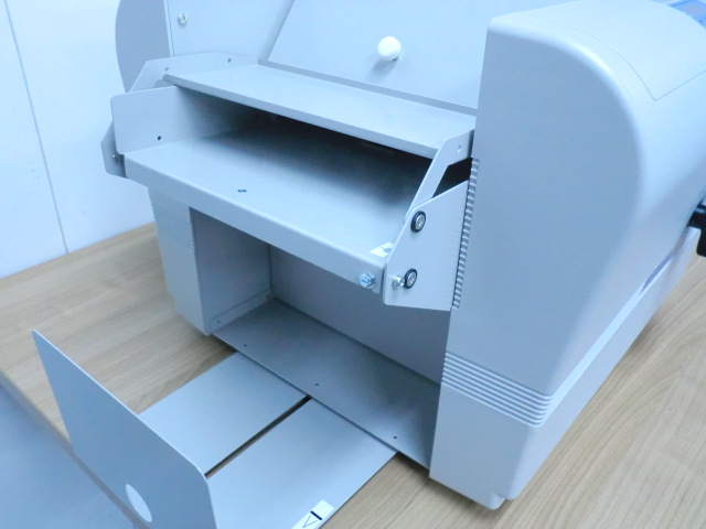 紙折機 / LF-80N / ライオン事務機