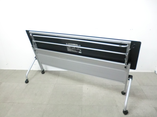 フォールディング / ホワイト / 【中古】 並行スタック