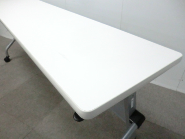 フォールディング / ホワイト / 【中古】 並行スタック