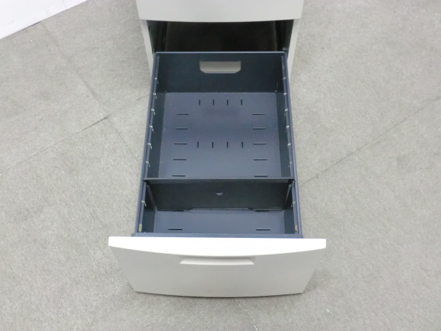 イトーキ/ CZ / ニューグレー / 【中古】 2段ワゴン