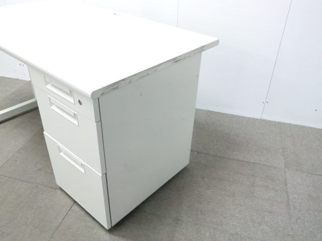 プラス / LEED / ホワイト / 【中古】 片袖デスク