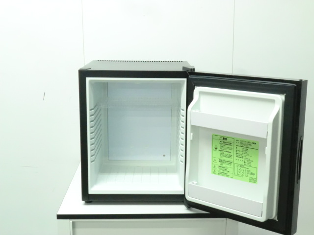 冷蔵庫 / ブラック / 【中古】