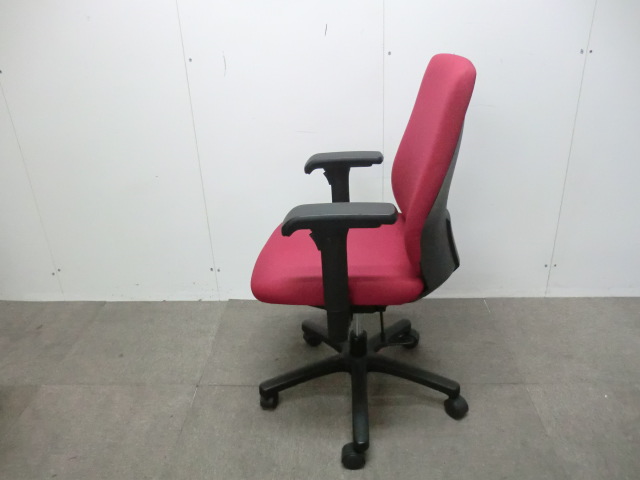 イトーキ / トルテ / レッド 【中古】 OAチェア肘あり