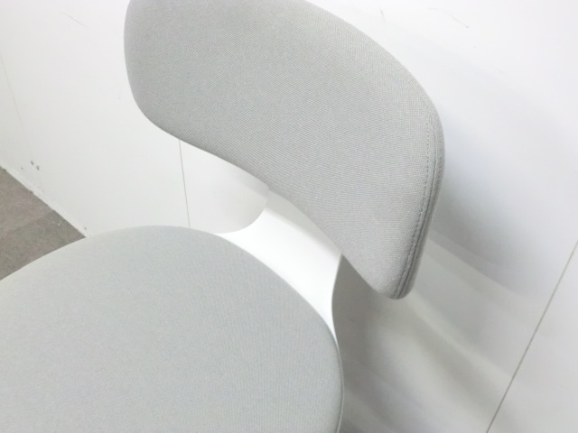 Vitra/ルーキー/ライトグレー/【中古】OAチェア肘無し