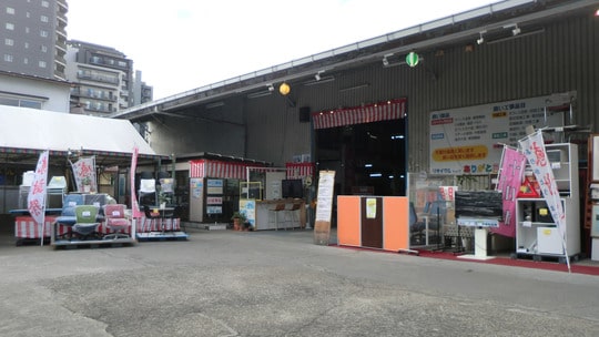 戸田店外観